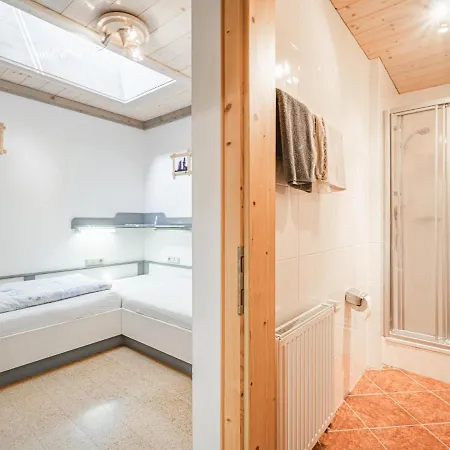 Apartamento Weberhof 3-4-5 *